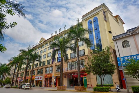 芒市舒易兰欧酒店
