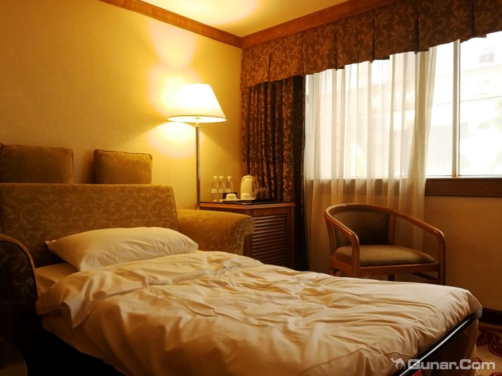 澳门新丽华酒店(Sintra Hotel)