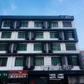 新一天S酒店(厦门海沧区政府海沧医院店)