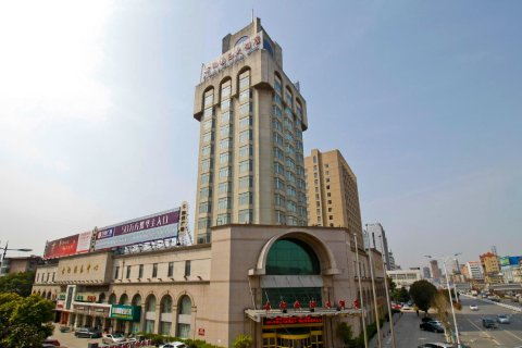 淮南新开的酒店图片