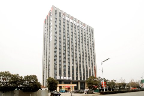 格美酒店(长丰阜阳北路北城店)