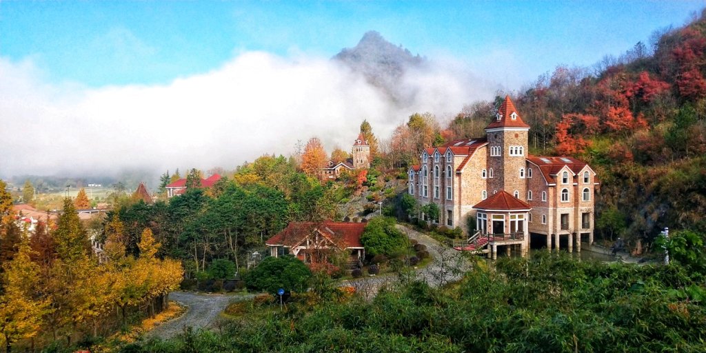 东黄山城堡酒店