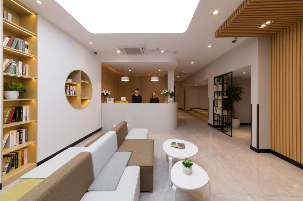 安歆美域酒店(镇坪路店)