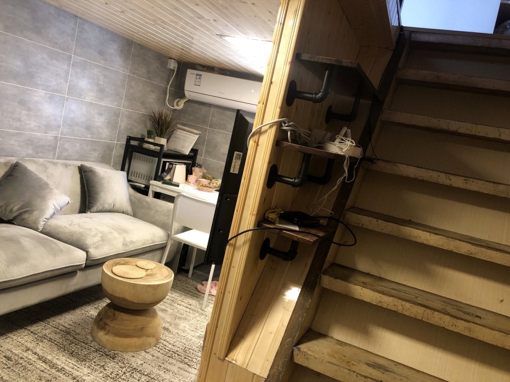 上海loft蜗居公寓