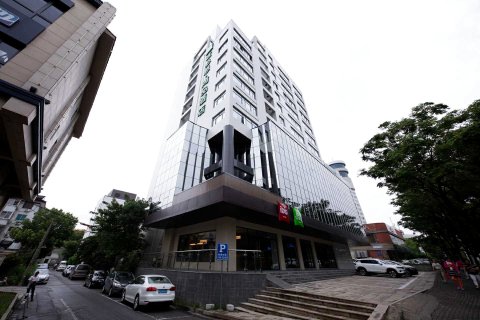 苏州宜必思酒店图片