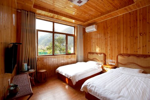 酒店百宝箱 酒店首页 汉中 酒店 广秀汇旅行民宿(汉中龙头山店) 酒店