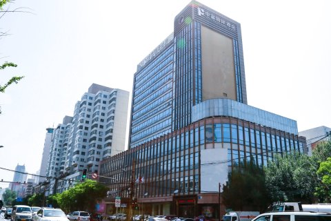 沈阳中富国际酒店(原七宝山饭店)