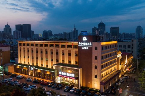 柏曼酒店(济南舜和天禧店)