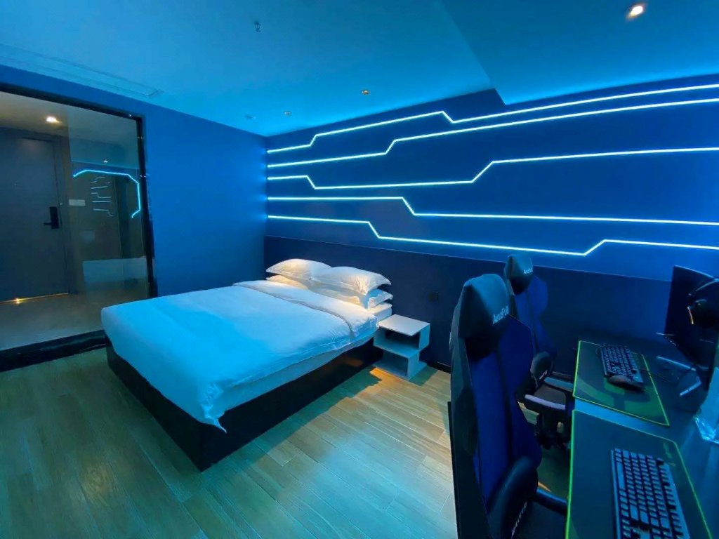 酒店百宝箱 酒店首页 成都 酒店 成都蓝弧智能电竞公寓 酒店图片共 42