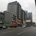 布拉尔酒店(重庆八公里二手车交易市场店)