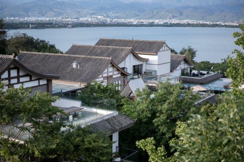 西昌观海听涛艺术酒店