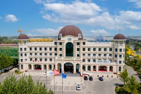 峰泉国际酒店
