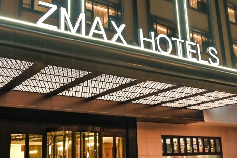 ZMAX满兮酒店(天津奥体中心水上公园地铁站店)