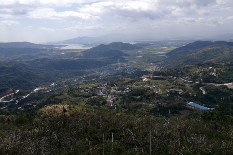 云峰山庄特色民宿(黎根线分店)