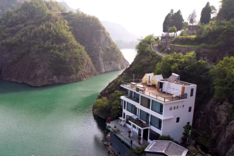 雁荡山在水一方民宿